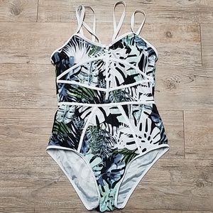 Palm Leaf one piece *NWOT*